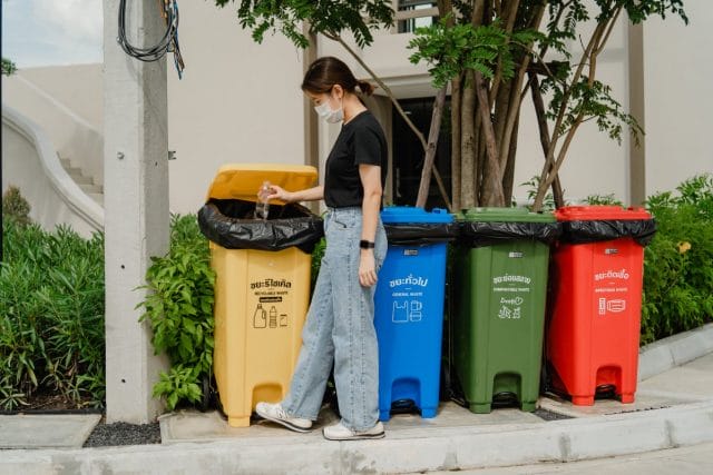 Sansiri construction waste-consumer waste-จัดการขยะ ในโครงการก่อสร้างแสนสิริ-ถังขยะ-แยกขยะ
